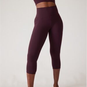 Athleta Cropped Capri